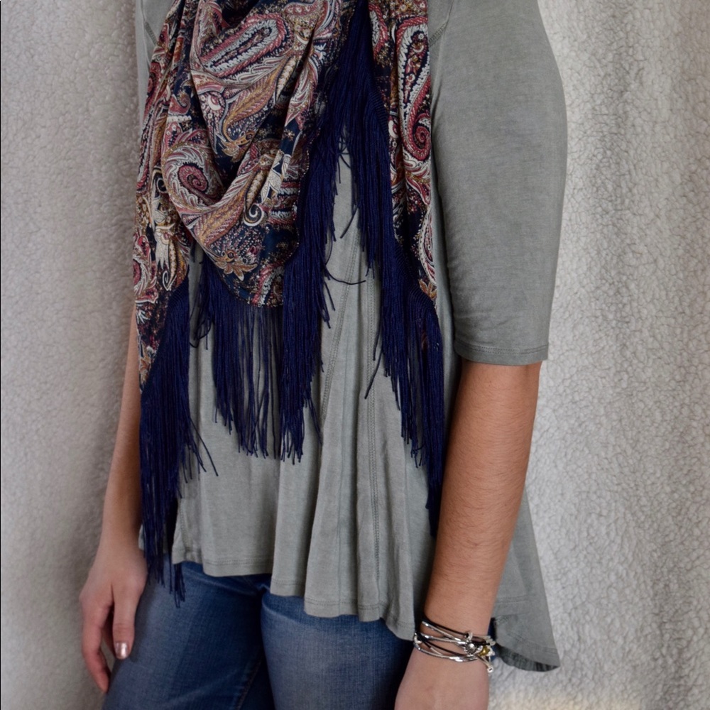St. Tropez West Moss Green Flowy Shirt